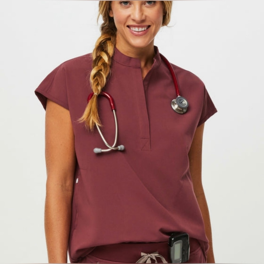 NWT Rafaela Oversized Scrub Top DARK CHERRY XXS